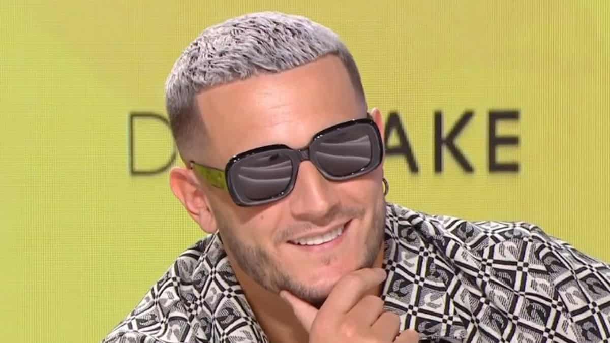 DJ Snake emprunte le RER B pour se rendre au Stade de France : les internautes voient rouge