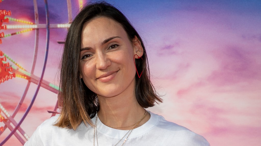 Natoo critiquée pour ne pas avoir enfanté, elle assume : &quot;Désolée de ne pas participer au réarmement démographique&quot;