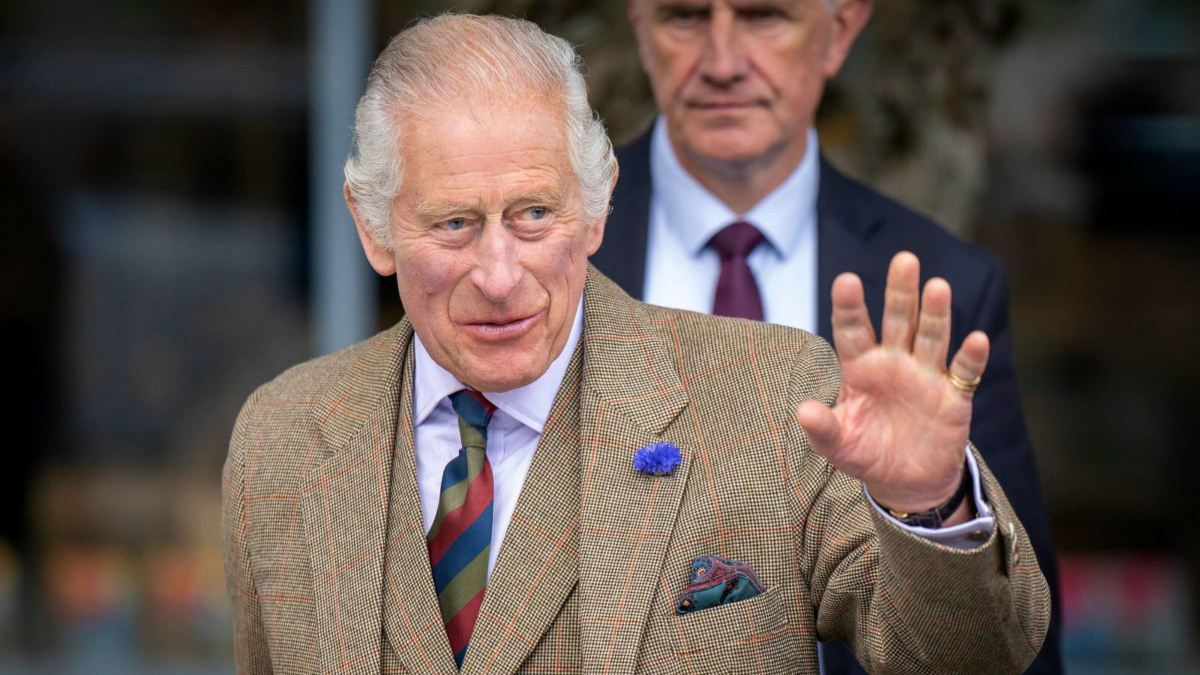 Colère royale : Charles III limoge un garde-chasse sans ménagement après un incident à Sandringham