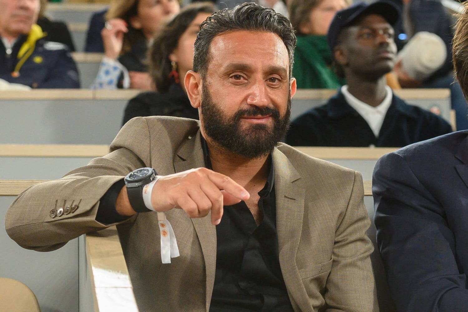 Tout beau tout 9 : Cyril Hanouna annonce du lourd et évoque ses chroniqueurs... &quot;Il faut faire des choix&quot;