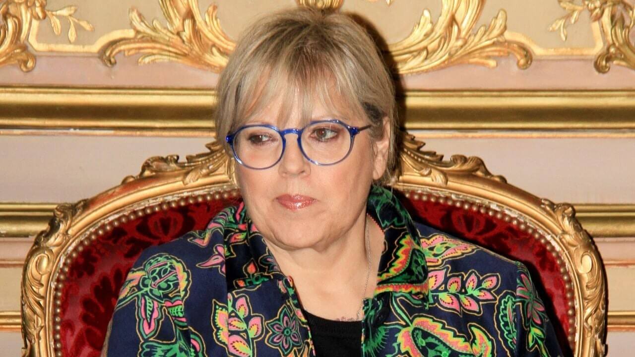 Laurence Boccolini évincée des &quot;Enfants de la télé&quot; : l’animatrice brise le silence