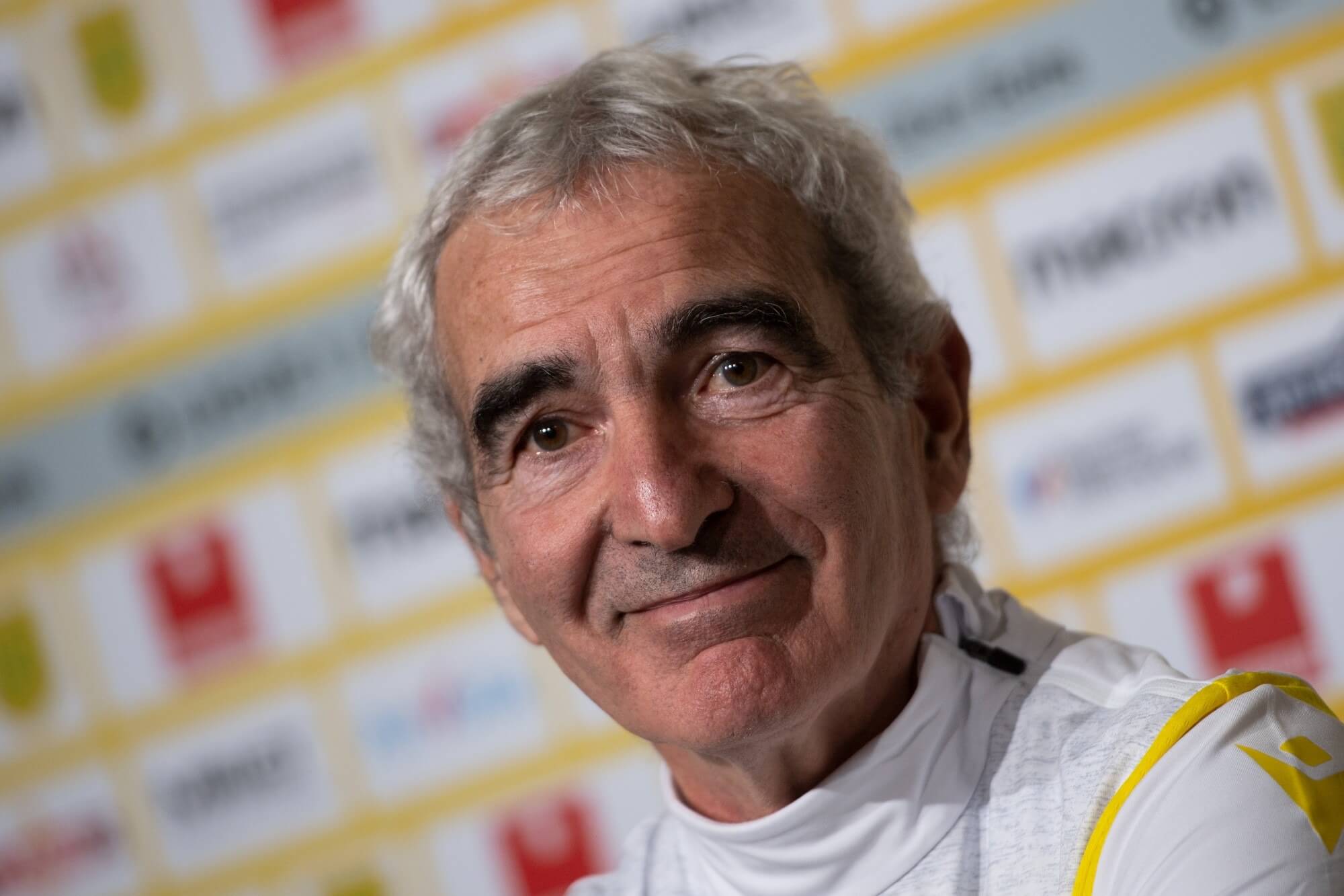 Raymond Domenech : à 73 ans, l’ancien sélectionneur de l’équipe de France retrouve l’amour