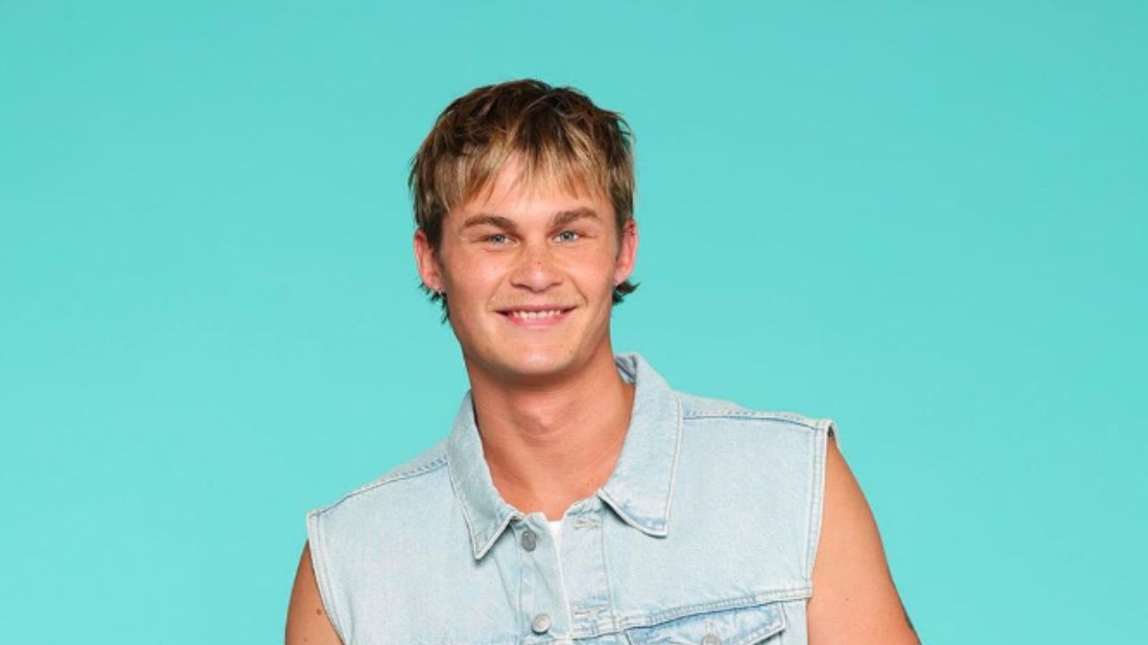 Adrien (Secret Story 13) : sa mère est une personnalité politique !