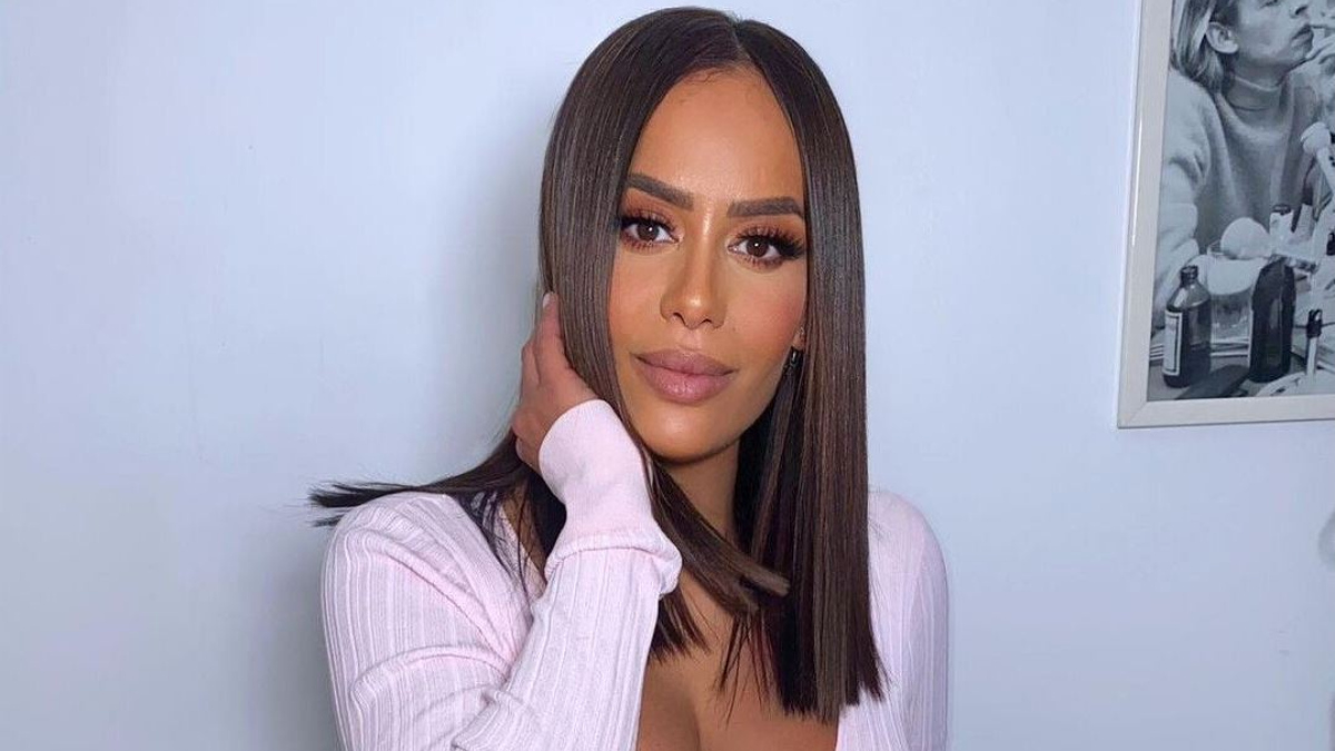 Amel Bent a obtenu la nationalité algérienne : &quot;J'en suis extrêmement fière&quot;