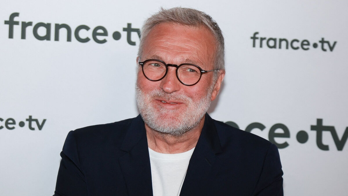 Laurent Ruquier donne son avis sur la chirurgie esthétique : "Peut-être qu’il faudrait quand même"