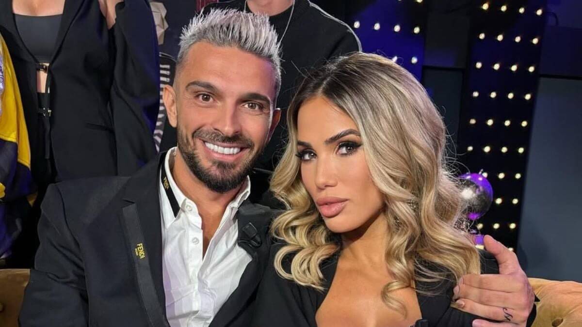 Manon Tanti agacée par la nouvelle passion de son mari : &quot;C'est 5 heures par jour !&quot;