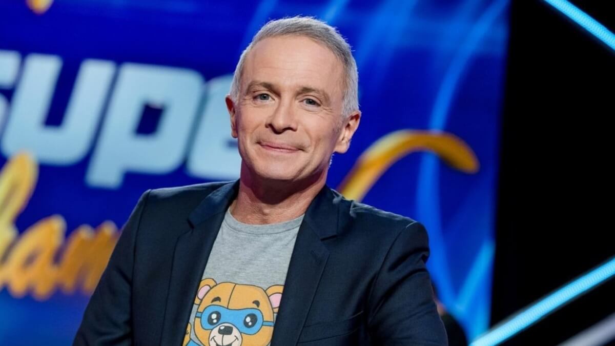Questions pour un champion : Samuel Étienne cash sur la déprogrammation de l’émission