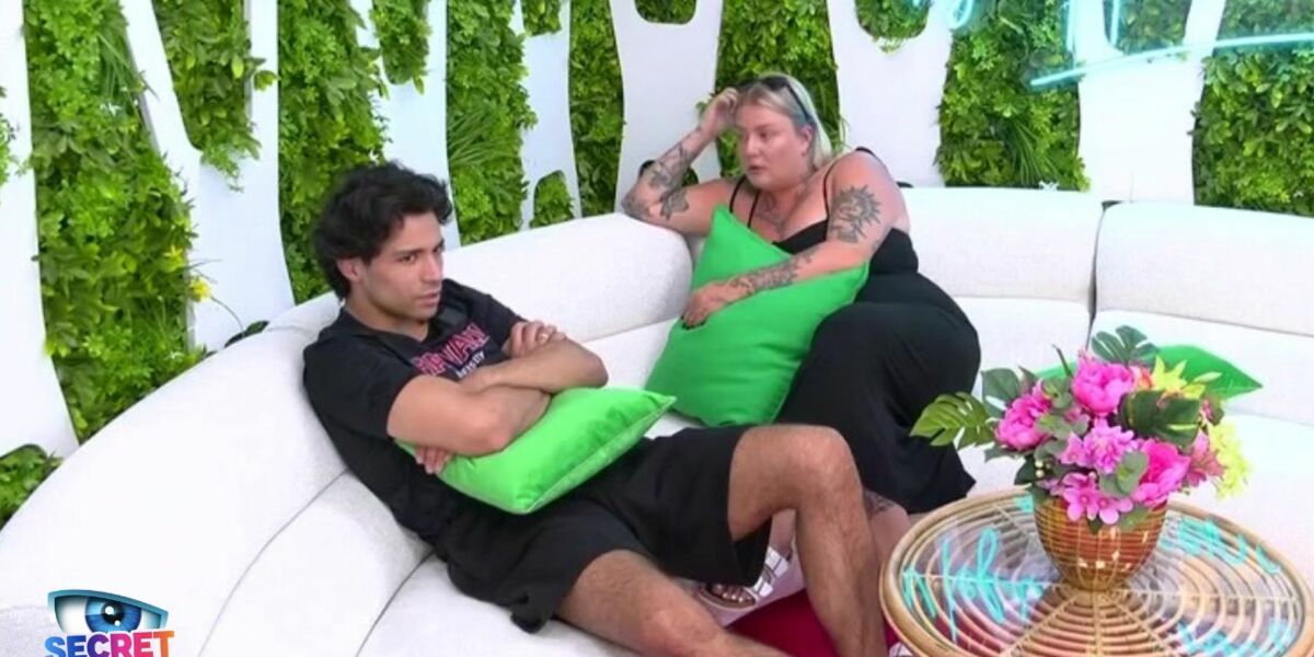 Secret Story 13 : Marianne rétablit la vérité sur sa relation avec Mayer