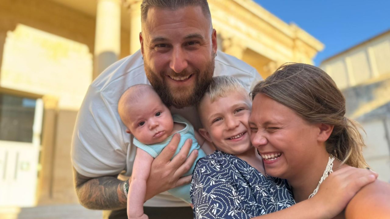 Nico Capone en vacances en famille : sa mise au point face à certains fans... &quot;Merci de respecter…&quot;