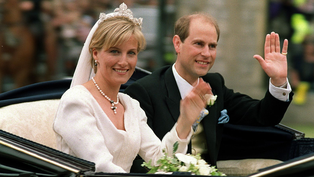 Lady Diana : cette figure de la royauté qui a manqué ses funérailles en raison de leur ressemblance