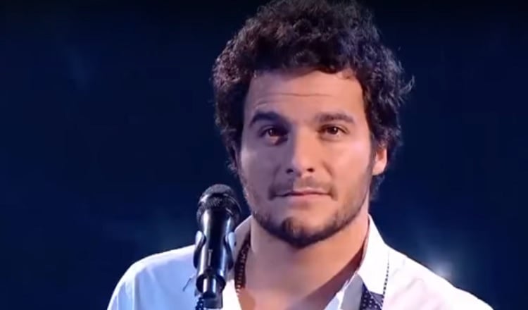 Amir boycotté des festivals : le chanteur reçoit le soutien de Michel Boujenah