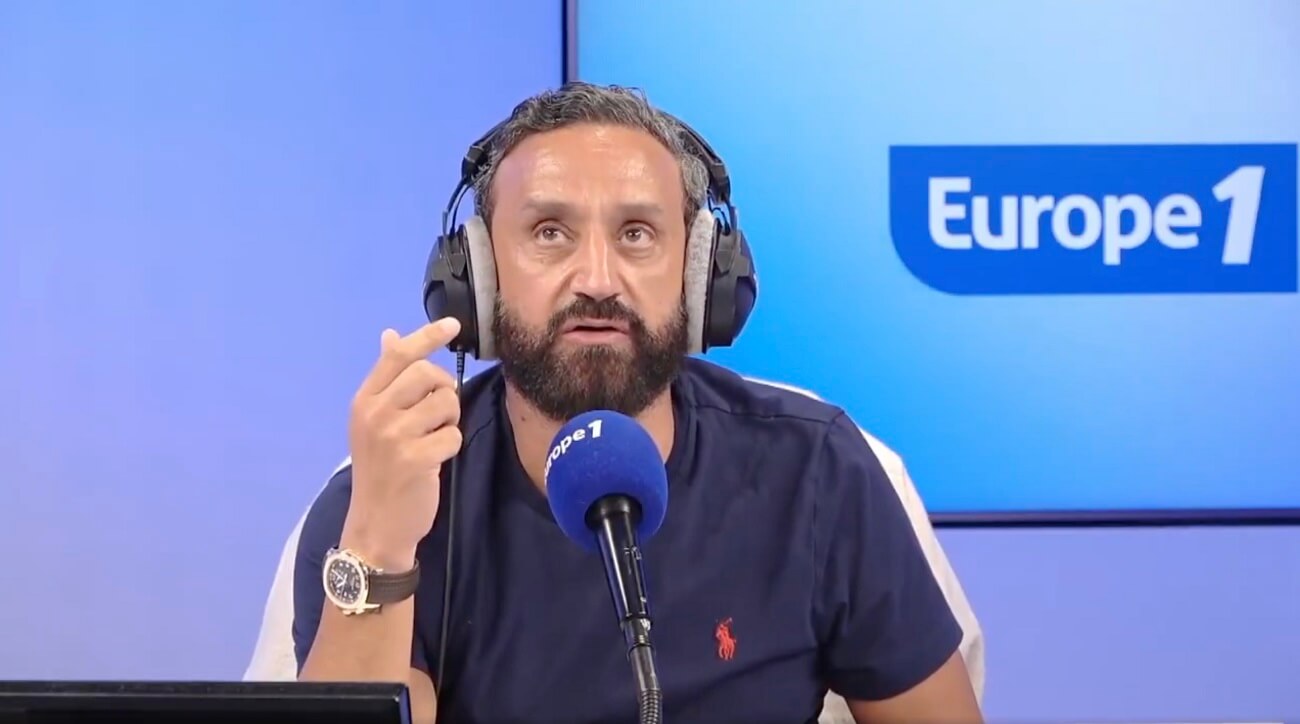 Cyril Hanouna : ses vacances à Saint-Tropez donnent lieu à un surprenant règlement de comptes