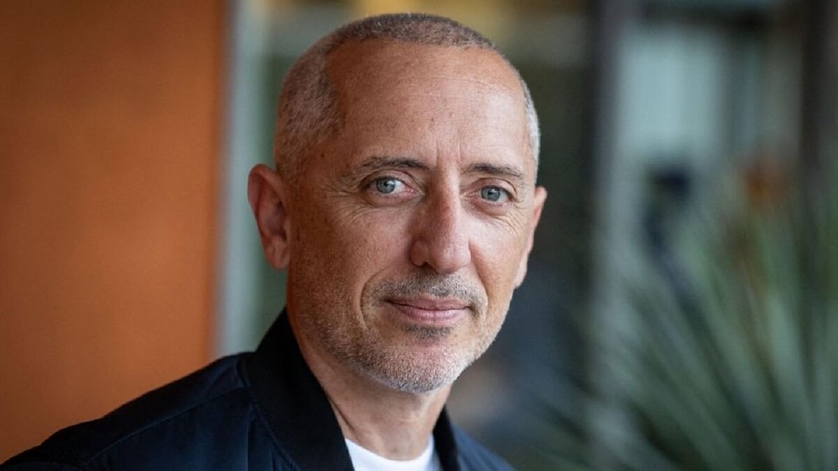 Gad Elmaleh en pèlerinage à Lourdes, un séjour riche en expériences pour l’humoriste