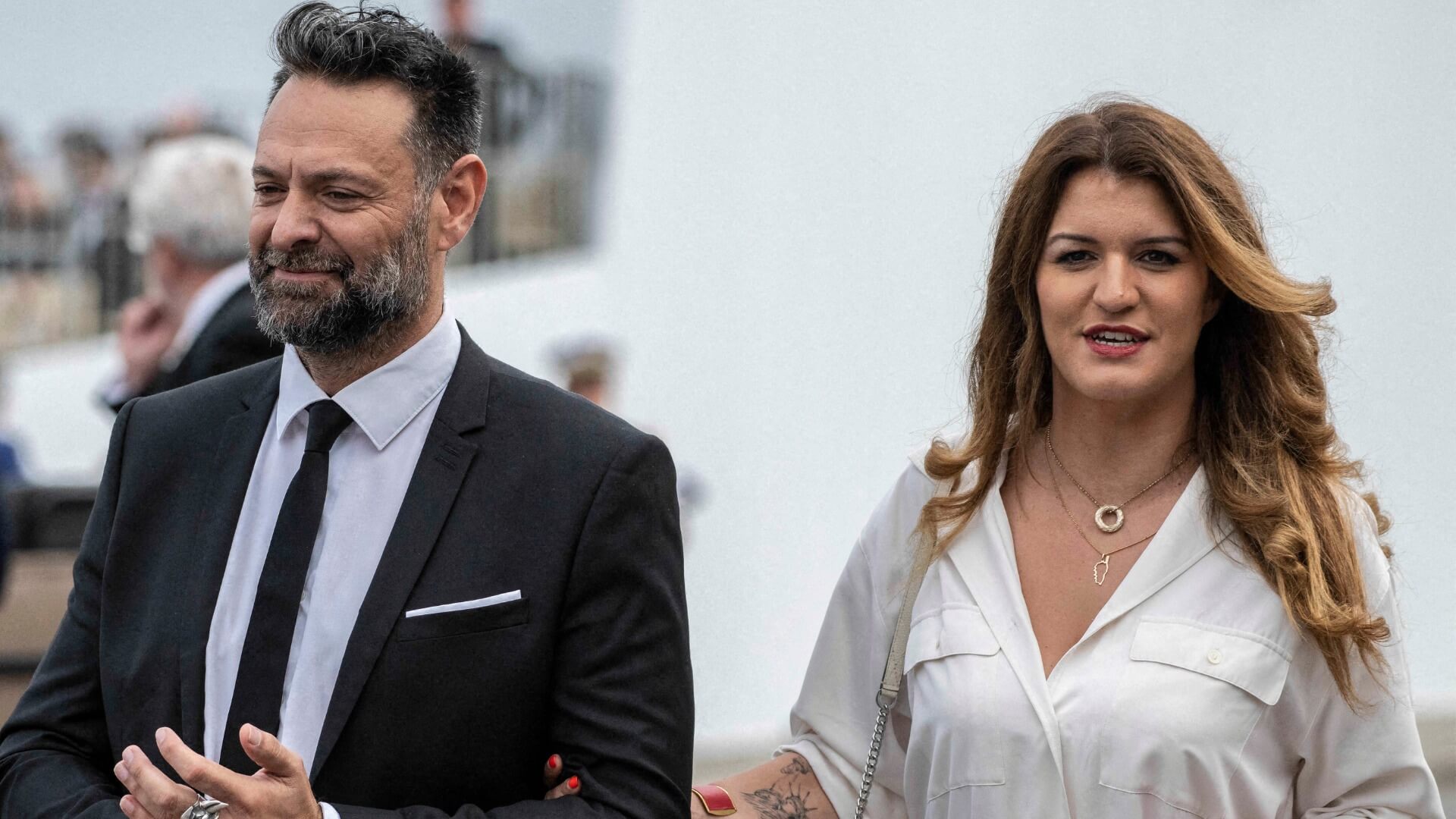 Marlène Schiappa dévoile de nouveaux clichés de sa lune de miel romantique en Italie !