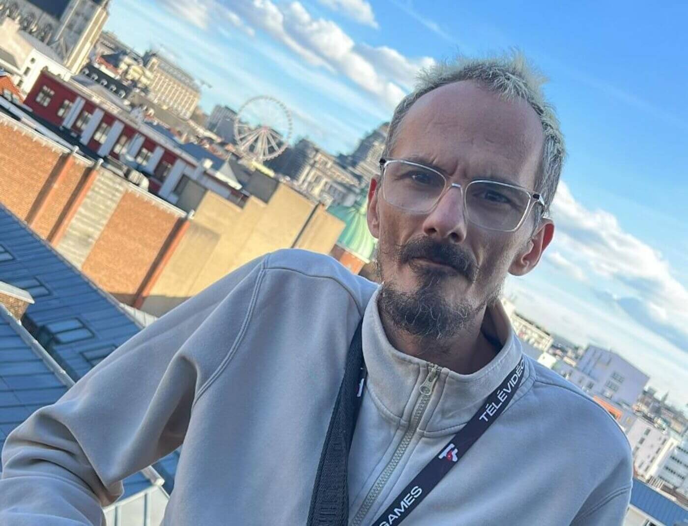 Décès de Jeanpormanove : le streamer de 46 ans retrouvé mort chez lui, une enquête ouverte