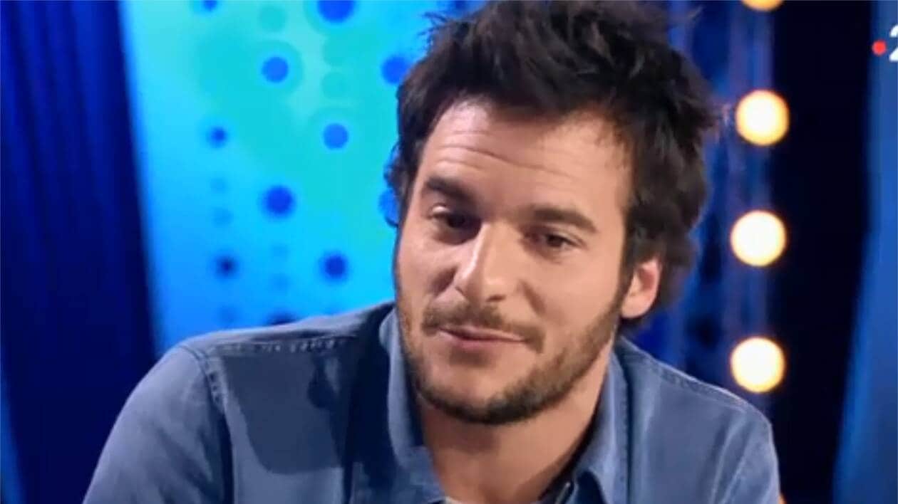 Amir boycotté des festivals : le chanteur reçoit le soutien de Michel Boujenah