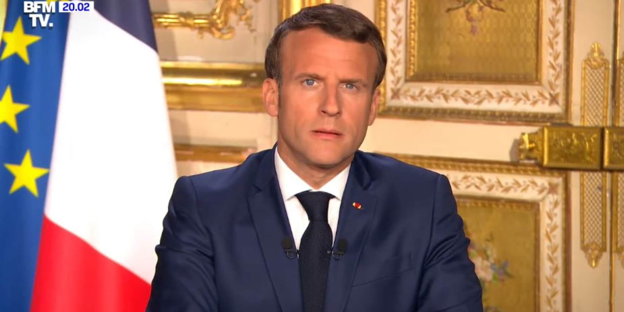 Emmanuel Macron "le Patrick Sébastien de la finance…" : le président égratigné par un célèbre écrivain