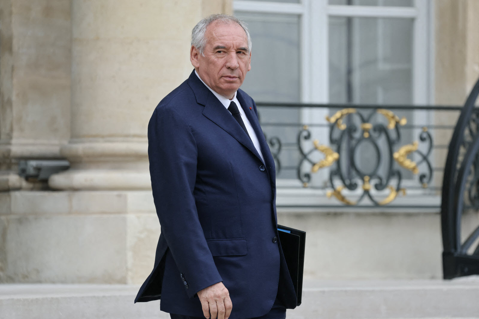 François Bayrou : Exit les vacances, le Premier ministre compte "parler en direct avec les Français"