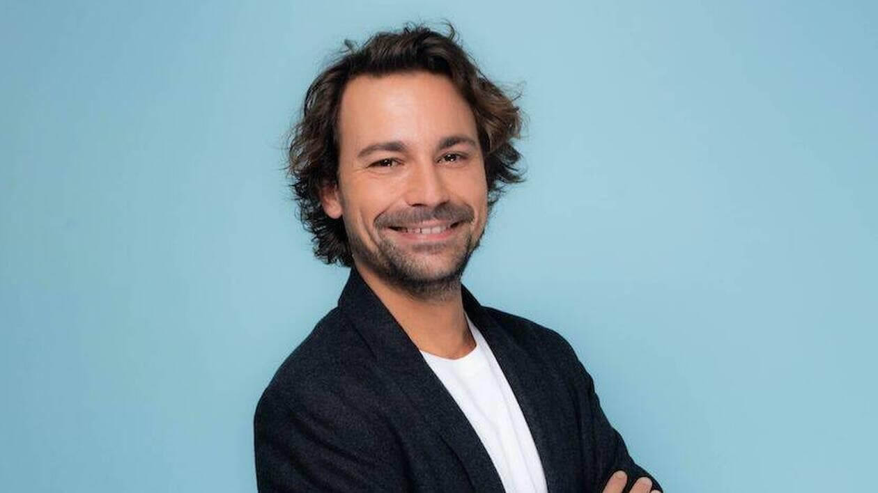 Bertrand Chameroy se moque d’un chroniqueur de Cyril Hanouna : &quot;L'expert en crise institutionnelle&quot;