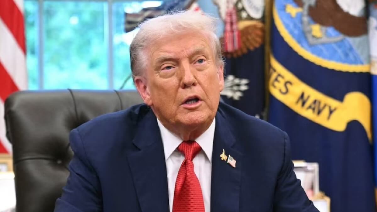 Donald Trump : la Maison Blanche répond à Ariana Grande après ses critiques sur le président
