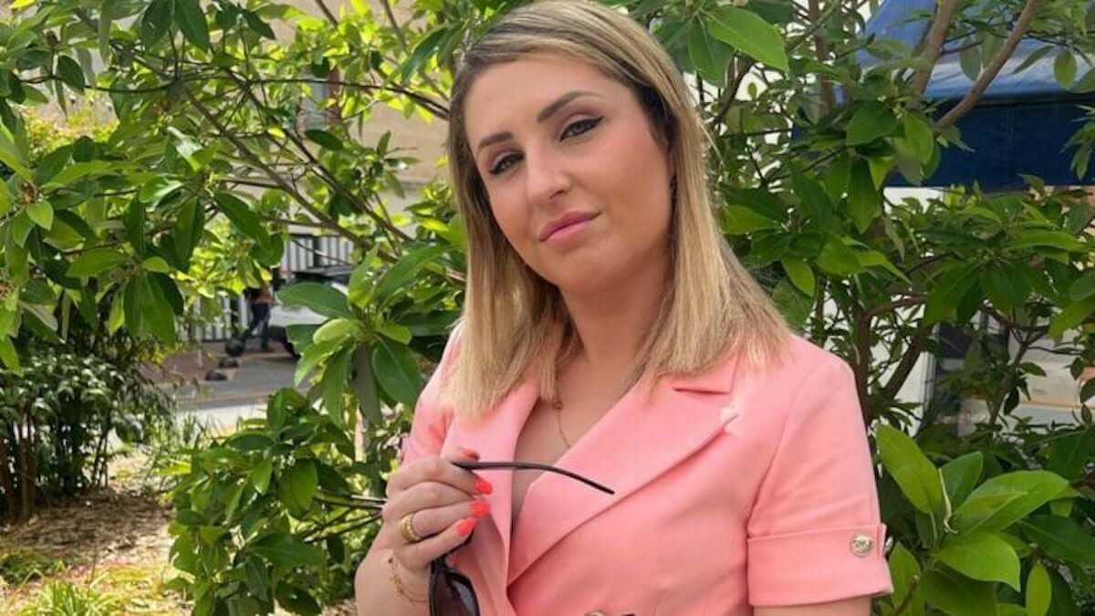 Amandine Pellissard : ses chiens placés dans des refuges ? Son mari pousse un coup de gueule