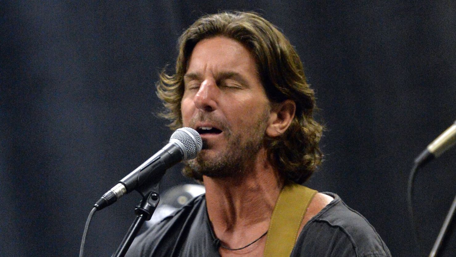 Drame aérien : le chanteur Brett James meurt à 57 ans avec son épouse et sa belle-fille