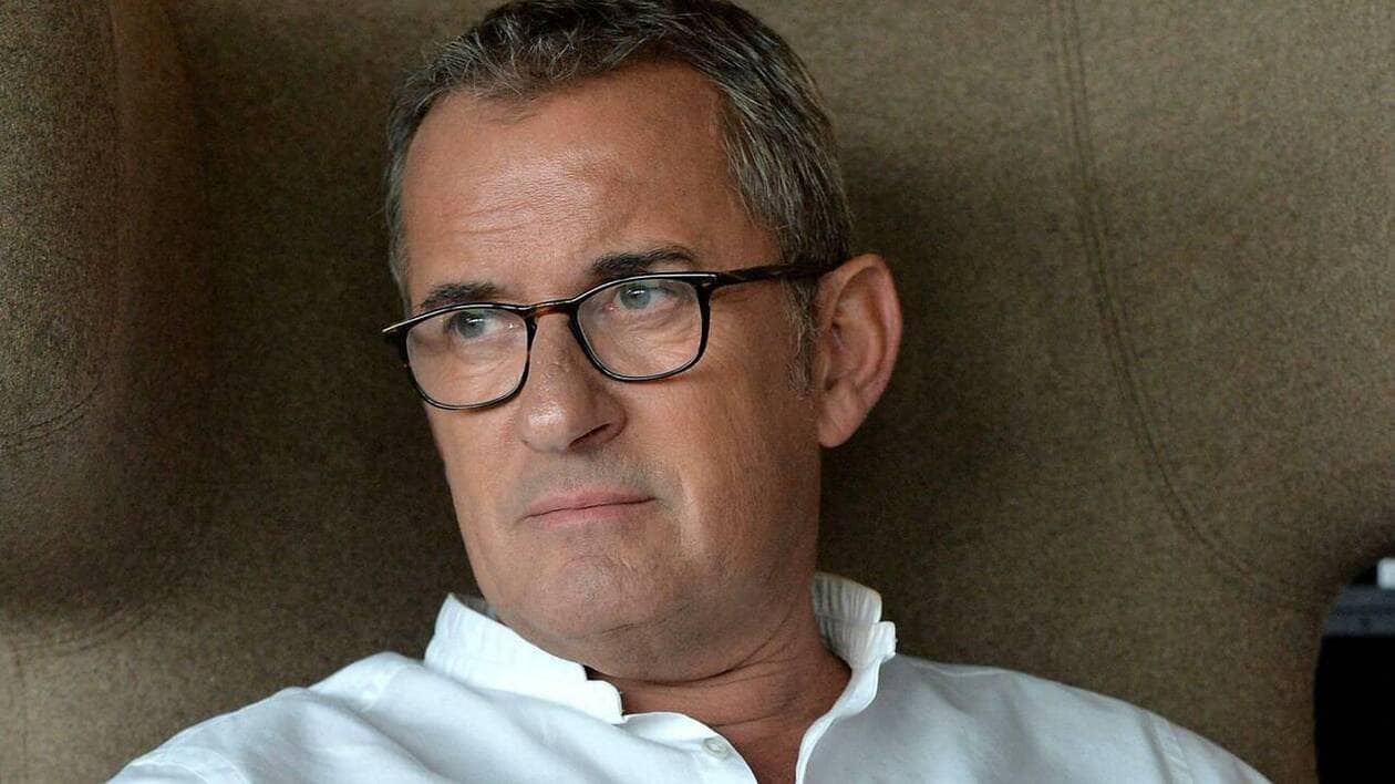 Christophe Dechavanne méconnaissable : la raison dévoilée !