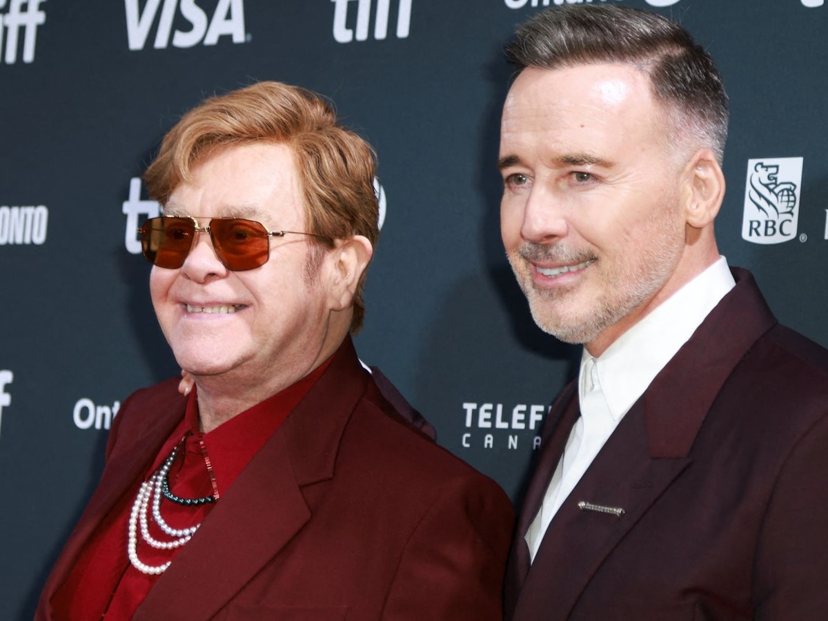 Elton John au plus mal ? Le chanteur filmé très affaibli lors de son arrivée sur la Côte d'Azur