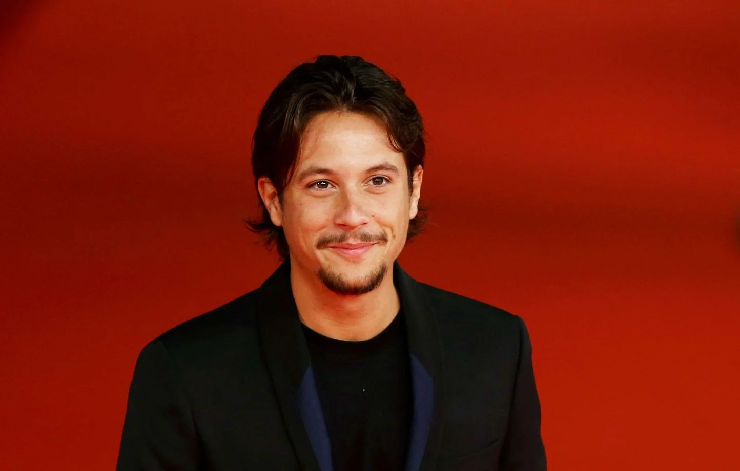 Nekfeu accusé de viol par la mère de son enfant : le rappeur est sorti de sa garde à vue
