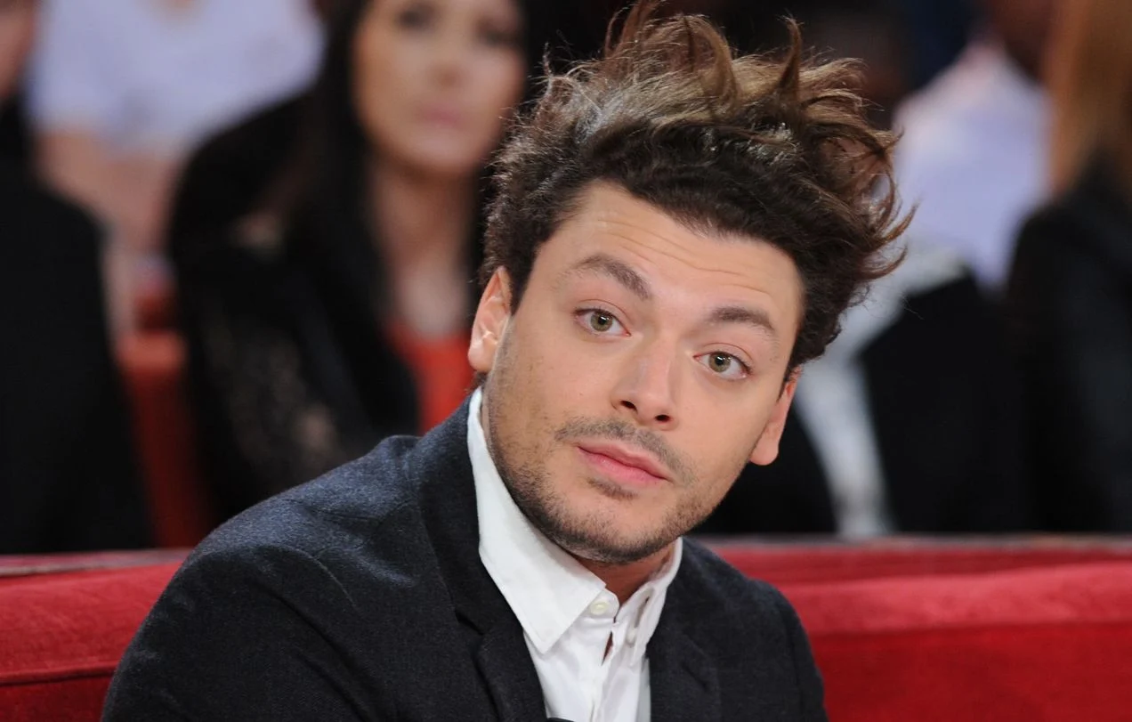 Kev Adams père de l’enfant d’une fan ? Il répond : &quot;C’était lors d’une date de tournée...&quot;