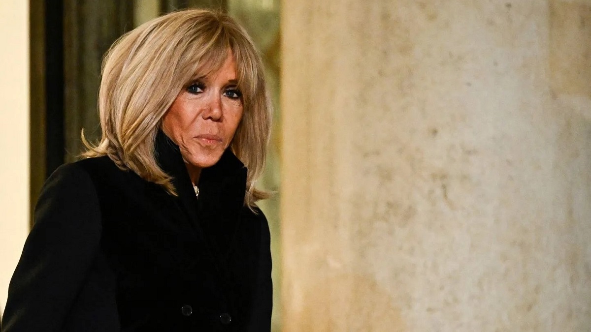 Brigitte Macron et la rumeur transphobe : cette découverte sur le site des impôts qui a semé la panique