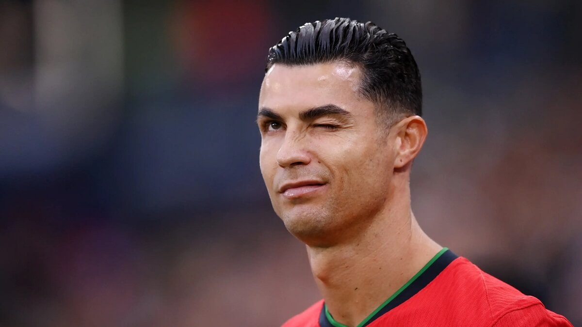 Cristiano Ronaldo atteint le milliard et devient le premier footballeur à franchir ce cap