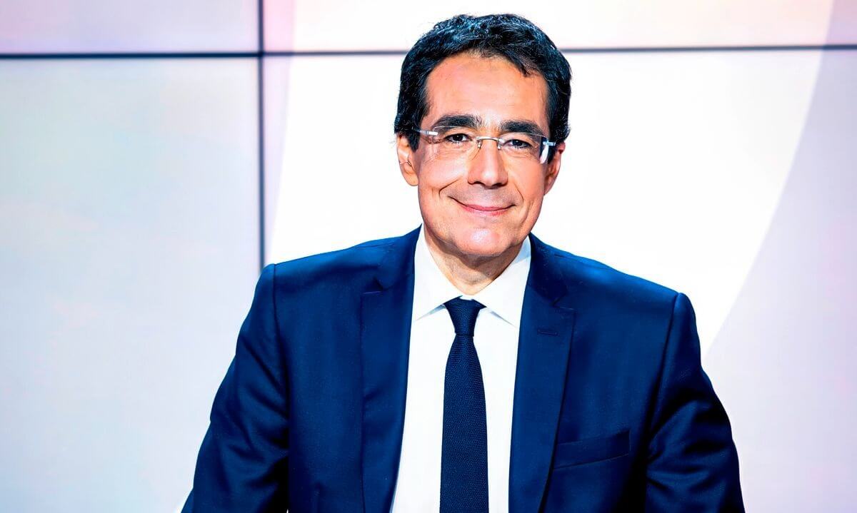Christian Clavier : un journaliste évoque sa pire interview avec l’acteur… "Il sait très bien piquer"