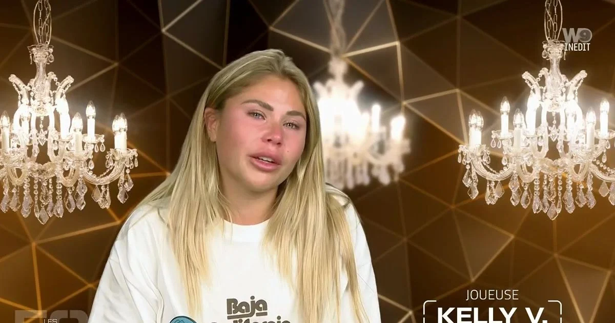 Les Cinquante : Kelly Vandermyns exclue du jeu à cause de Julia Paredes ? &quot;Elle m'a fait un guet-apens&quot;