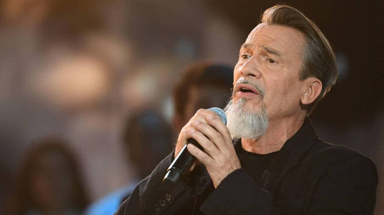 Florent Pagny confie avoir cédé à la médecine esthétique: &quot;Je l’ai fait à trois reprises&quot;