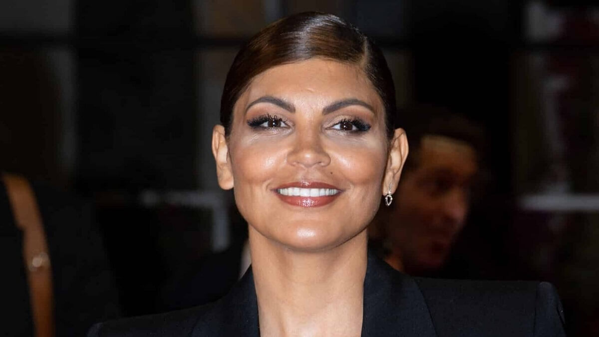 Nawell Madani rencontre la famille du petit garçon à qui elle a porté un coup : "Nous avons choisi la clarté" Nawell Madani rencontre la famille du petit garçon à qui elle a porté un coup : "Nous avons choisi la clarté"