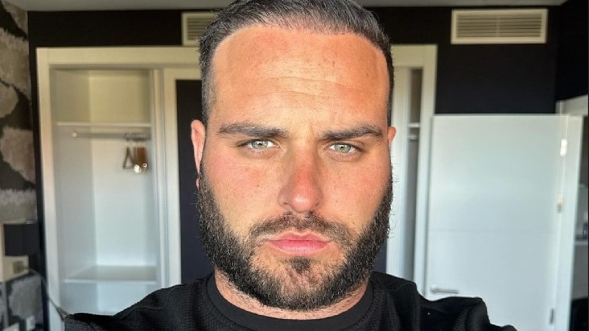 Nikola Lozina comparé à Cauet après avoir dévoilé sa transformation physique