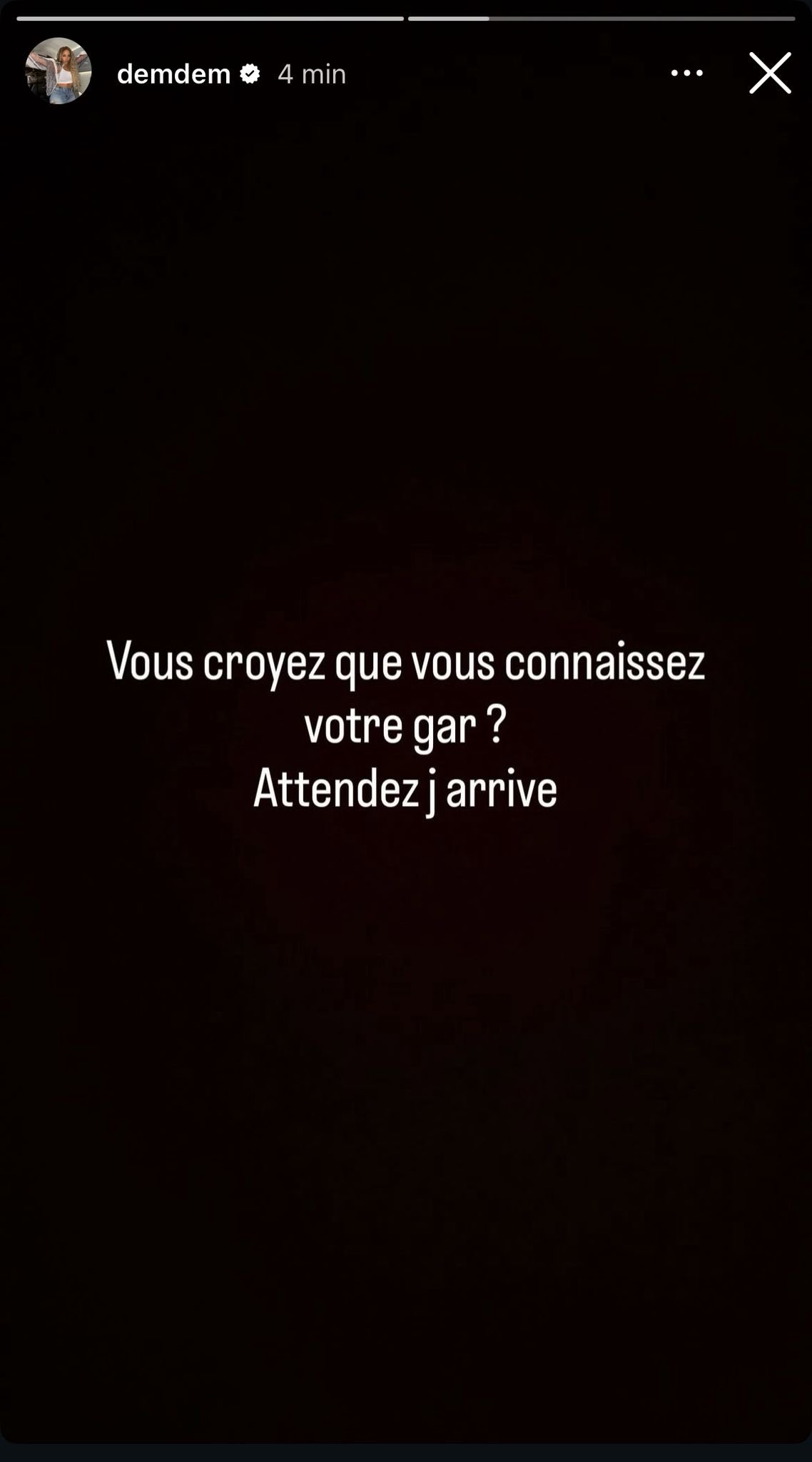 Gims  s'affiche en charmante compagnie, son ex DemDem réagit : "C'était sa p***..."
