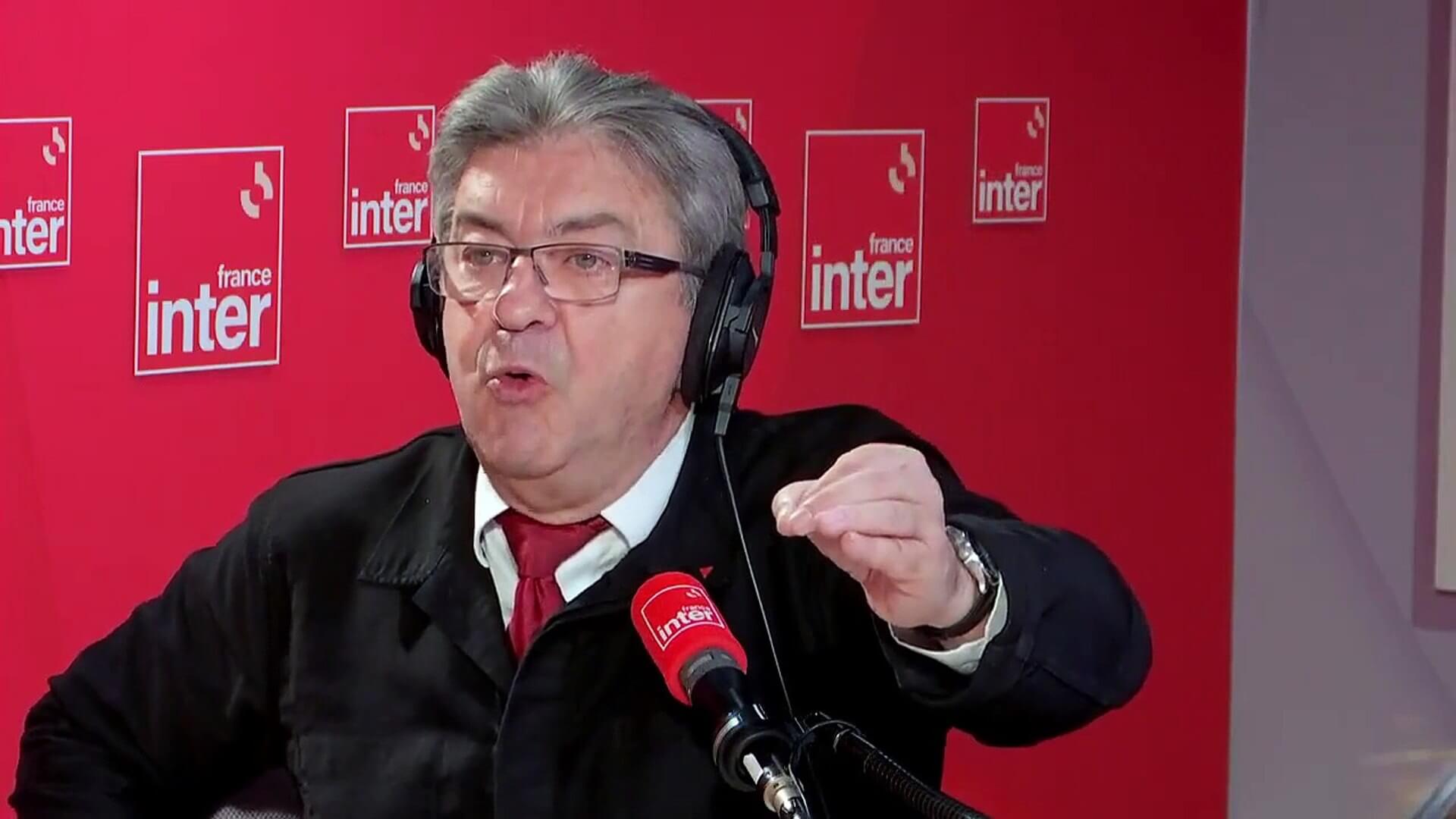 Jean-Luc Mélenchon en colère face à Benjamin Duhamel : ce doigt d’honneur qui fait jaser !