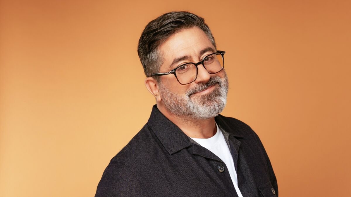 Star Academy 2025 : le nouveau prof de théâtre Alain Degois est très réputé dans le milieu