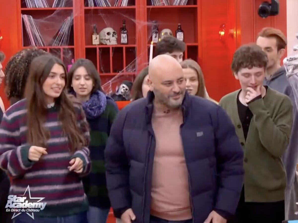 Jérôme Commandeur s’invite dans le château de la Star Academy : une élève ne le reconnaît pas Jérôme Commandeur s’invite dans le château de la Star Academy : une élève ne le reconnaît pas