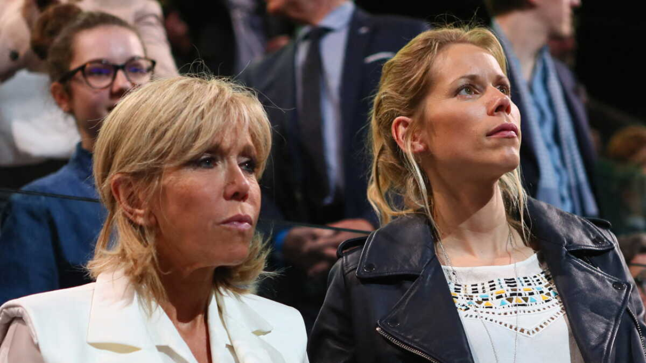 Brigitte Macron et les rumeurs transphobes : Tiphaine Auzière témoigne et dénonce une "dégradation des conditions de santé" de sa mère Brigitte Macron et les rumeurs transphobes : Tiphaine Auzière témoigne et dénonce une "dégradation des conditions de santé" de sa mère