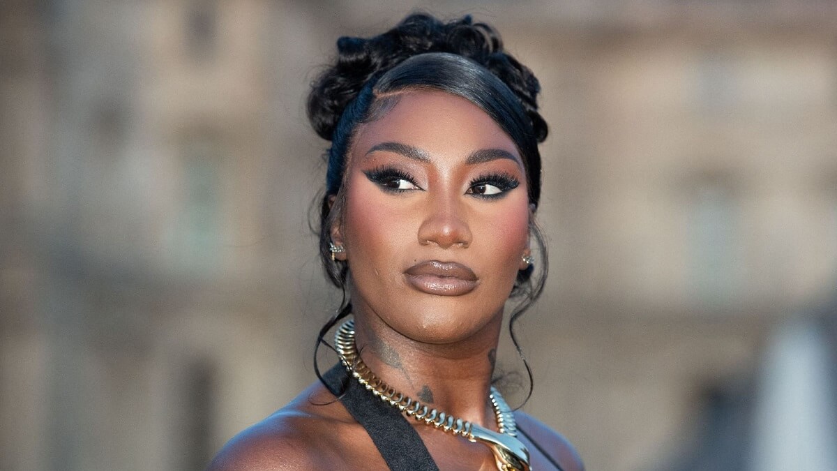 Aya Nakamura évoque l'impact de son mariage sur sa carrière : &quot;Mon mari, il m'assumait&quot;