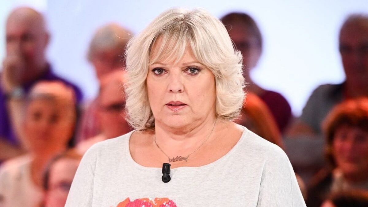 Laurence Boccolini seule face à la maladie : &quot;Je n’ai plus de famille&quot;