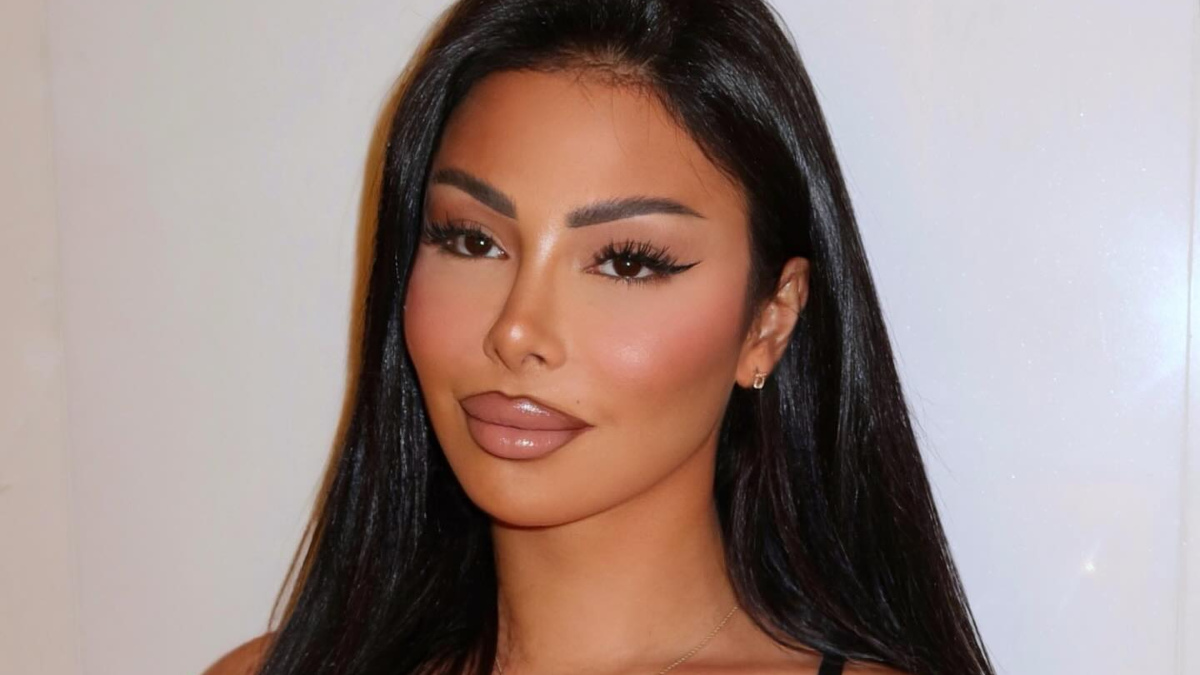 Maeva Ghennam : accusés de cyberharcèlement contre l’influenceuse, 7 jeunes font face à la justice