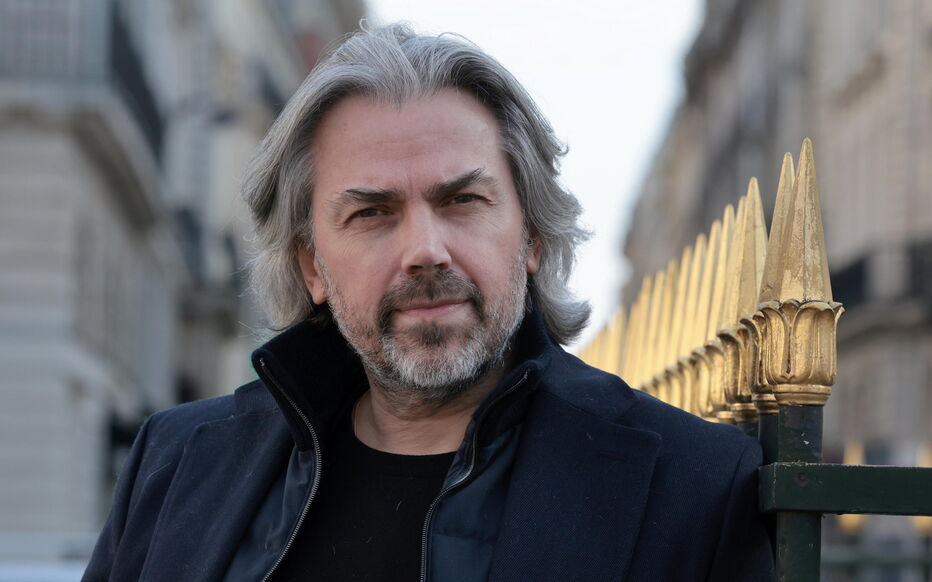 Aymeric Caron pris à partie à Paris, il s'adresse à son agresseur : &quot;Nous avons la plaque !&quot;