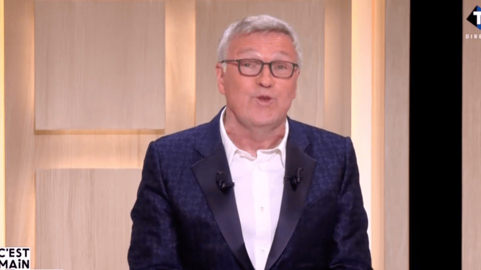 Alain Souchon taclé après ses propos contre le RN : Laurent Ruquier prend sa défense &quot;C'est peut-être maladroit, mais au moins…&quot;