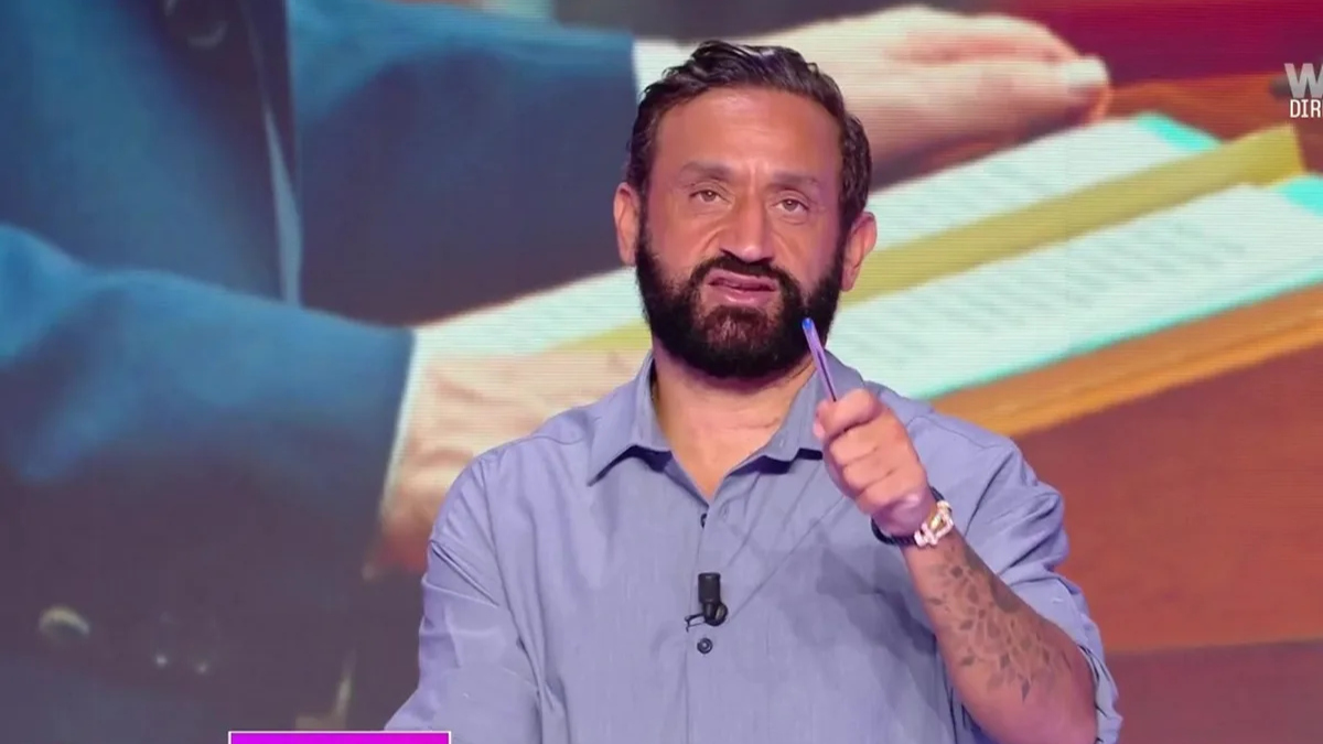 Cyril Hanouna physiquement agressé par l’un de ses chroniqueurs après l’émission