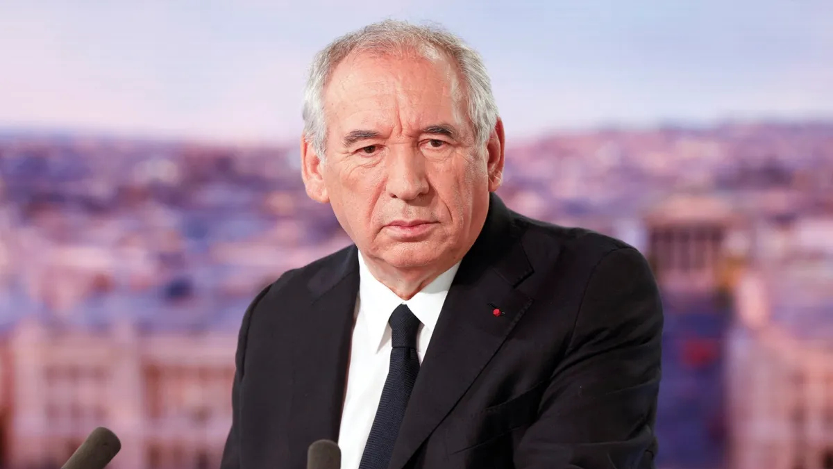 François Bayrou hospitalisé : "Son état de santé s’améliore mais..."