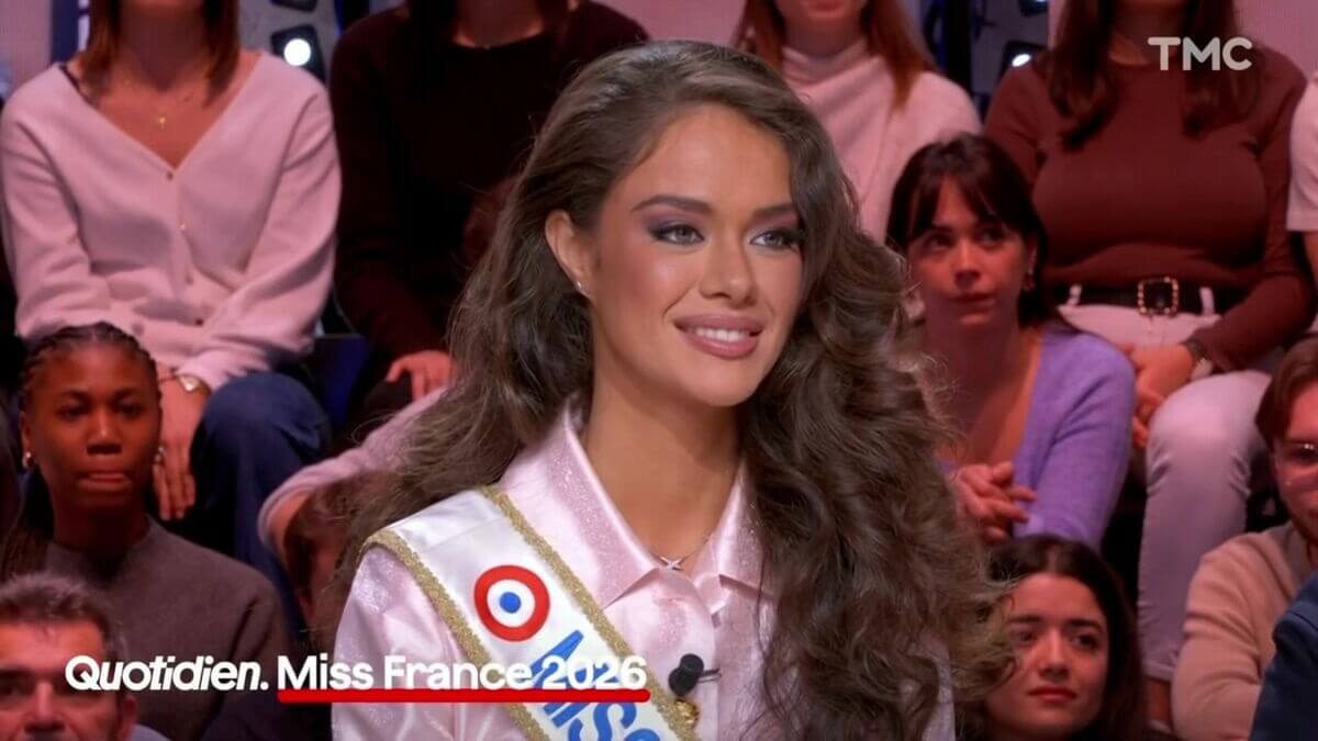 Miss France 2026 : Hinaupoko Devèze réagit aux propos controversés de Miss Aquitaine et Miss Provence